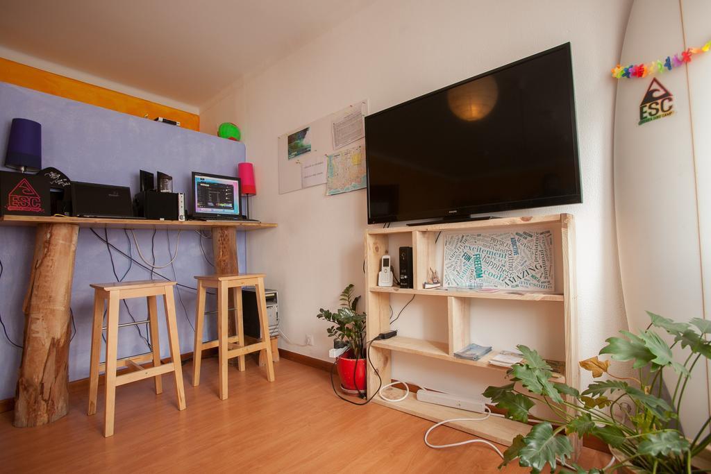 Ericeira Surf Camp Pansiyon Dış mekan fotoğraf